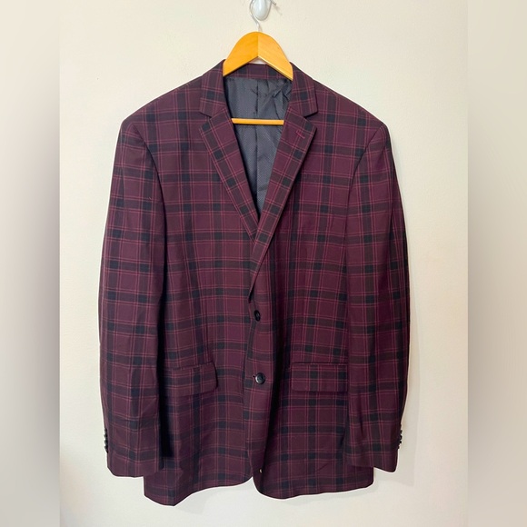 Burgundy and Black Plaid Blazer size 44 - Picture 1 of 7